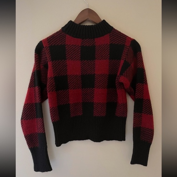 Poof New York Red and Black Gingham Crop Top Long Sleeve Sweater - Picture 4 of 4